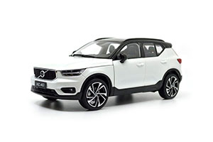 VOLVO XC40 2019 WHITE