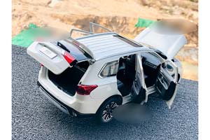 MITSUBISHI OUTLANDER MODEL 2020 WHITE — фото 4
