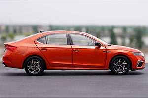 SKODA OCTAVIA PRO SAIC 2021 ORANGE — фото 10