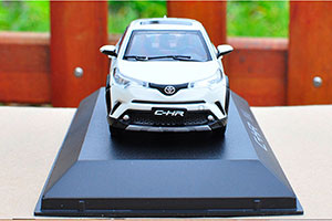 TOYOTA C-HR 2019 WHITE — фото 5