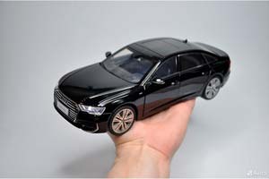 AUDI A6 55TFSI 2024 BLACK / АУДИ А6 ЧЕРНЫЙ (ДЛИНА 28 СМ) СВЕТЯТСЯ ФАРЫ + ЗВУК (БЕЗ УПАКОВКИ - ТОЛЬКО МОДЕЛЬ) — фото 12