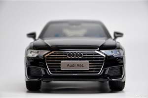 AUDI A6 55TFSI 2024 BLACK / АУДИ А6 ЧЕРНЫЙ (ДЛИНА 28 СМ) СВЕТЯТСЯ ФАРЫ + ЗВУК (БЕЗ УПАКОВКИ - ТОЛЬКО МОДЕЛЬ) — фото 6