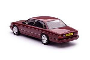 JAGUAR XJR X300 RHD 1995 REDMETALLIC — фото 6