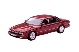 JAGUAR XJR X300 RHD 1995 REDMETALLIC