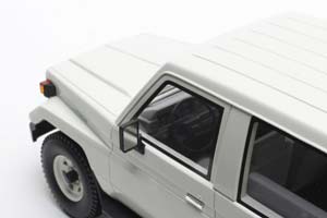 TOYOTA LANDCRUISER BJ70 1984-1989 SILVER — фото 3