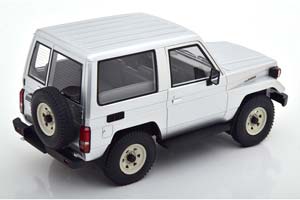 TOYOTA LANDCRUISER BJ70 1984-1989 SILVER — фото 2