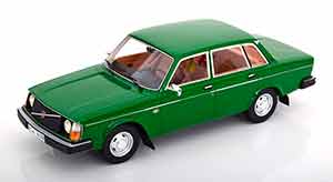 VOLVO 244DL SALOON 1975 GREEN