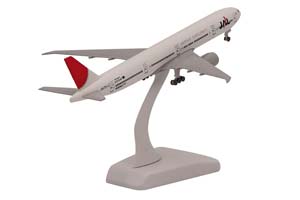BOEING 777 JAPAN AIRLINES / МОДЕЛЬ САМОЛЕТА BOEING БОИНГ 777 АВИАКОМПАНИЯ ДЖАПАН ЭЙРЛАЙНС (ДЛИНА 20 СМ) — фото 2