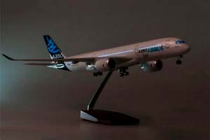 AIRBUS A350 / МОДЕЛЬ САМОЛЕТА A350 ЭЙРБАС (С ОСВЕЩЕНИЕМ САЛОНА НА ШАССИ ДЛИНА 45 СМ) — фото 2