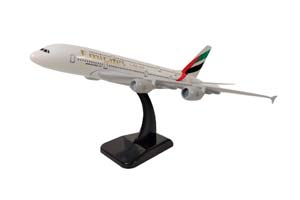 AIRBUS A380 EMIRATES / МОДЕЛЬ САМОЛЕТА A380 ЭЙРБАС ЭМИРЕЙТС (ДЛИНА 20 СМ) — фото 5