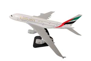 AIRBUS A380 EMIRATES / МОДЕЛЬ САМОЛЕТА A380 ЭЙРБАС ЭМИРЕЙТС (ДЛИНА 20 СМ) — фото 6