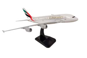 AIRBUS A380 EMIRATES / МОДЕЛЬ САМОЛЕТА A380 ЭЙРБАС ЭМИРЕЙТС (ДЛИНА 20 СМ) — фото 2