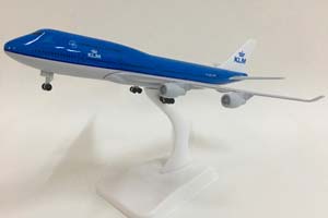 BOEING 747 KLM / МОДЕЛЬ САМОЛЕТА БОИНГ 747 КЛМ НА ШАССИ (ДЛИНА 20 СМ) — фото 3