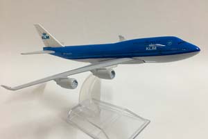BOEING 747 KLM / МОДЕЛЬ САМОЛЕТА БОИНГ 747 КЛМ НА ШАССИ (ДЛИНА 20 СМ) — фото 12