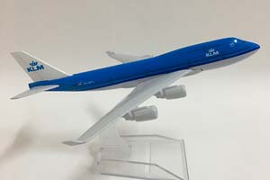 BOEING 747 KLM / МОДЕЛЬ САМОЛЕТА БОИНГ 747 КЛМ НА ШАССИ (ДЛИНА 20 СМ) — фото 14