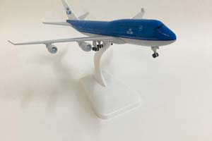 BOEING 747 KLM / МОДЕЛЬ САМОЛЕТА БОИНГ 747 КЛМ НА ШАССИ (ДЛИНА 20 СМ) — фото 5