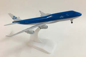BOEING 747 KLM / МОДЕЛЬ САМОЛЕТА БОИНГ 747 КЛМ НА ШАССИ (ДЛИНА 20 СМ) — фото 7