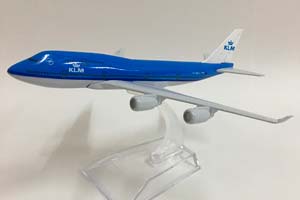 BOEING 747 KLM / МОДЕЛЬ САМОЛЕТА БОИНГ 747 КЛМ НА ШАССИ (ДЛИНА 20 СМ) — фото 11