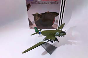 DOUGLAS C47/DC3 D-DAY 75 ANNIVERSARY 1944-2019 / МОДЕЛЬ САМОЛЕТА ЛИ-2 СССР (ДУГЛАС) — фото 6
