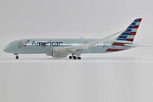 BOEING 787-9 DREAMLINER AMERICAN AIRLINES / МОДЕЛЬ САМОЛЕТА БОИНГ 787-9 ДРИМЛАЙНЕР АМЕРИКАН ЭРЛАЙНС С ОСВЕЩЕНИЕМ САЛОНА НА ШАССИ (ДЛИНА 41 СМ) — фото 11