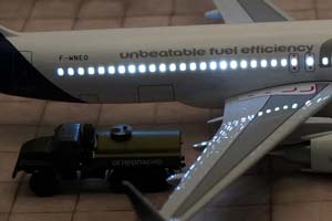 AIRBUS A320 NEO / МОДЕЛЬ САМОЛЕТА ЭЙРБАС 320 НЭО (С ОСВЕЩЕНИЕМ САЛОНА ДЛИНА 47 СМ) — фото 6