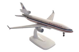MCDONELL DOUGLAS MD11 AMERICAN AIRLINES / МОДЕЛЬ САМОЛЕТА МАКДОНЕЛ ДУГЛАС МД11  (ДЛИНА 20 СМ) — фото 3