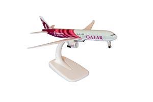BOEING 777 QATAR WORLD CUP AIRCRAFT / МОДЕЛЬ САМОЛЕТА БОИНГ 777 QATAR WORLD CUP AIRCRAFT (ДЛИНА 20 СМ) — фото 3