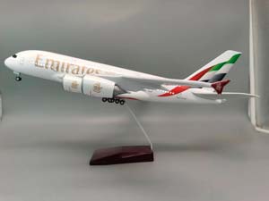 AIRBUS A380 EMIRATES / ЭЙРБАС А380 ЭМИРЭЙТС (С ПОДСВЕТКОЙ САЛОНА/ДЛИНА 47 СМ) — фото 13