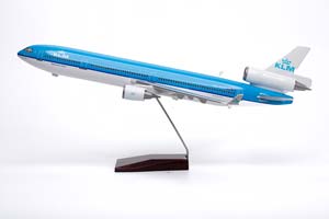 MCDONNELL DOUGLAS MD-11 KLM ROYAL DUTCH (ДЛИНА 47 СМ) / МКДОННЕЛЛ ДУГЛАС MD-11 КЛМ РОЙАЛ ДУТЧ 47 — фото 4