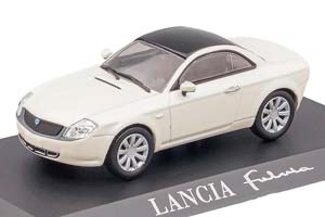 LANCIA FULVIA 2003 / ЛЯНЧА ФУЛЬВИЯ БЕЛЫЙ