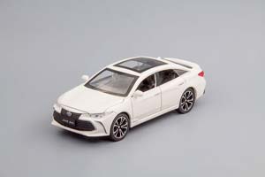 TOYOTA AVALON, БЕЛЫЙ