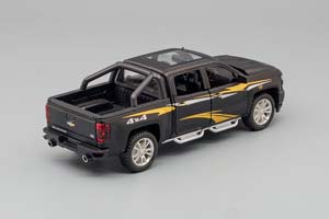 CHEVROLET SILVERADO V8 ИНЕРЦ. СВЕТ, ЗВУК, ОТКРЫВ. ДВЕРИ И КАПОТ — фото 2