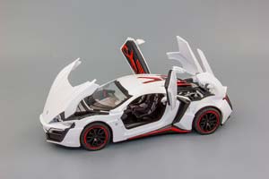 LYKAN HYPERSPORT V12 БЕЛЫЙ — фото 4