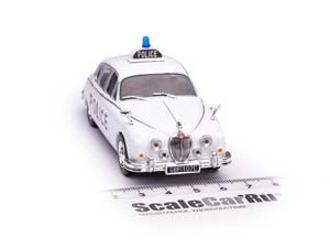 JAGUAR MK II 1959 UK POLICE ПОЛИЦИЯ ВЕЛИКОБРИТАНИИ БЕЛЫЙ (В ПРОЗРАЧНОМ ПЛАСТИКОВОМ БОКСЕ) — фото 8