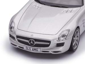 MERCEDES-BENZ SLS AMG СЕРЕБРИСТЫЙ (БЕЗ ЖУРНАЛА) — фото 8