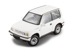 SUZUKI VITARA БЕЛЫЙ