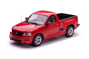 FORD F-150 SVT LIGHTNING 2003 КРАСНЫЙ — фото 13