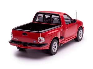FORD F-150 SVT LIGHTNING 2003 КРАСНЫЙ — фото 4