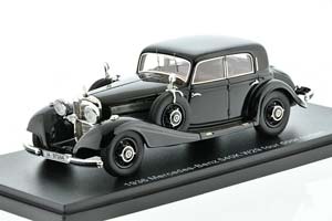 MERCEDES-BENZ 540K W29 1936 4-ДВЕРНЫЙ СЕДАН, ЧЕРНЫЙ