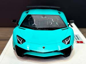 LAMBORGHINI AVENTADOR LP750-4 SV 2015 PEARL MINT GREEN / ЛАМБОРГИНИ АВЕНТАДОР LP750 4 SV ПЕРЛАМУТРОВЫЙ МЯТНО-ЗЕЛЕНЫЙ (ЛИМИТ 23/50) — фото 2