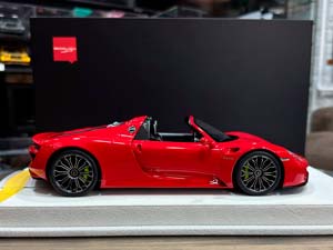 PORSCHE 918 SPYDER 2011 1:18 RED / ПОРШЕ 918 СПАЙДЕР КРАСНЫЙ — фото 4