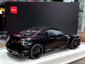 NISSAN GT-R TRACK EDITION ENGINEERED BY NISMO T-SPEC 2024 MIDNIGHT PURPLE / НИССАН GT-R ТРЕКОВАЯ ВЕРСИЯ РАЗРАБОТАНО NISMO T-SPEC ПОЛУНОЧНЫЙ ФИОЛЕТОВЫЙ — фото 5