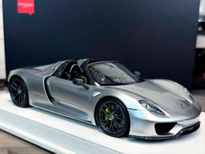 PORSCHE 918 SPYDER WEISSACH PACKAGE 2011 GT SILVER / ПОРШЕ 918 СПАЙДЕР ПАКЕТ WEISSACH GT СЕРЕБРИСТЫЙ — фото 3