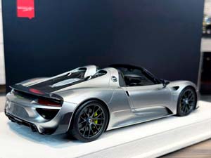 PORSCHE 918 SPYDER WEISSACH PACKAGE 2011 GT SILVER / ПОРШЕ 918 СПАЙДЕР ПАКЕТ WEISSACH GT СЕРЕБРИСТЫЙ — фото 5