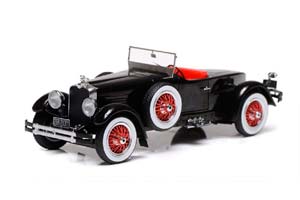 STUTZ BLACKHAWK BOATTAIL ROADSTER OPEN ROOF 1928 BLACK