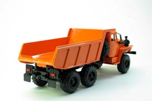 URALSKY TRUCK 55571 DUMPER (USSR RUSSIAN) ORANGE | УРАЛЬСКИЙ ГРУЗОВИК 55571 САМОСВАЛ (ОРАНЖЕВЫЙ) ЭЛЕКОН — фото 2