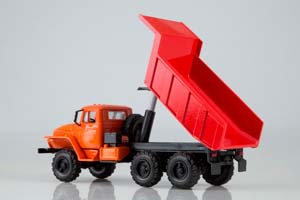 URALSKY TRUCK 55571 DUMPER (USSR RUSSIAN) ORANGE/RED | УРАЛЬСКИЙ ГРУЗОВИК 55571 САМОСВАЛ (КАБИНА ОРАНЖЕВАЯ КУЗОВ КРАСНЫЙ) ЭЛЕКОН — фото 4