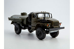 URALSKY TRUCK 443206 PETROL TANKER (USSR RUSSIAN TRUCK) | УРАЛЬСКИЙ ГРУЗОВИК 43206 БЕНЗОВОЗ (ХАКИ) ЭЛЕКОН — фото 3