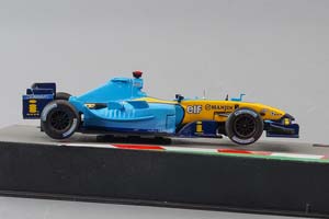 RENAULT R24 #7 "MILD SEVEN RENAULT F1 TEAM" JARNO TRULLI 2004 — фото 4