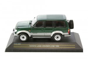 TOYOTA LAND CRUISER 80 (LC80) 4Х4 JAPAN 1992 ТЕМНО-ЗЕЛЕНЫЙ МЕТАЛЛИК С СЕРЕБРИСТЫМ — фото 12
